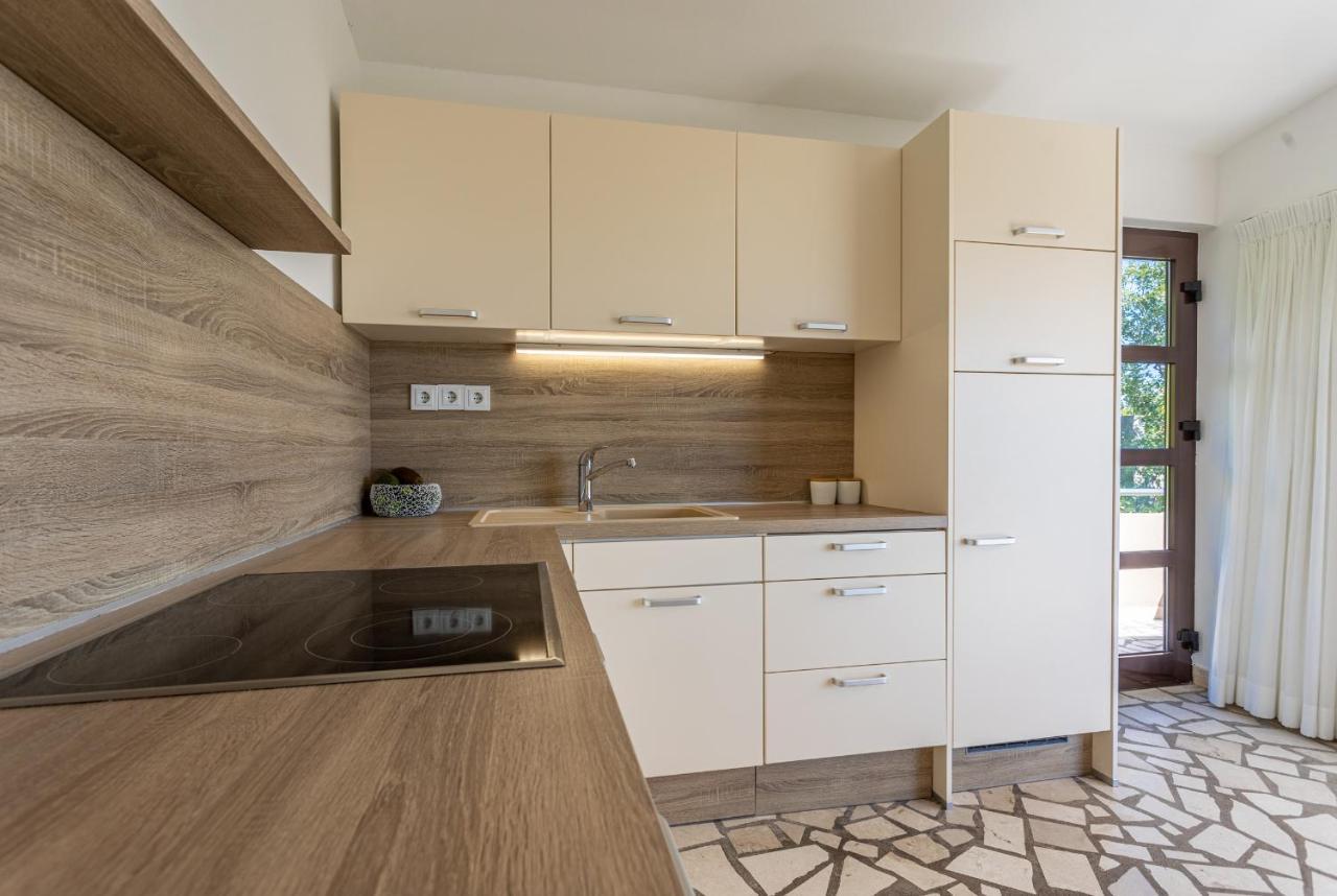 Apartments House Barbara 2 Kornić Екстериор снимка