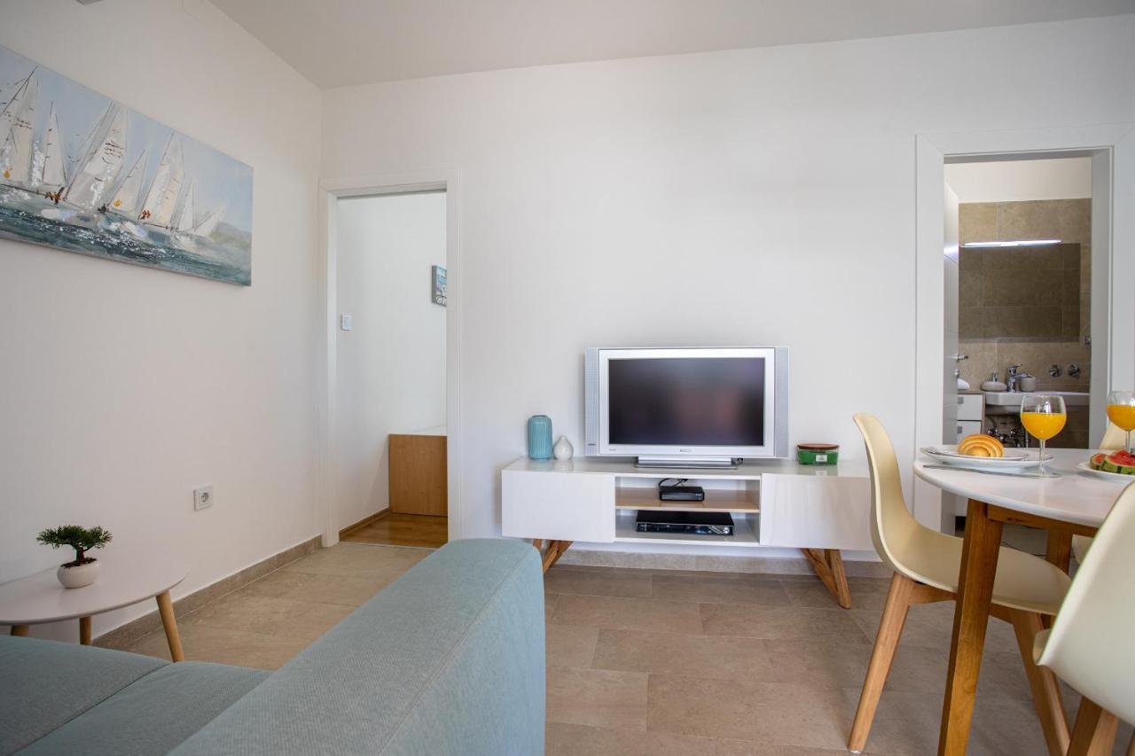 Apartments House Barbara 2 Kornić Екстериор снимка