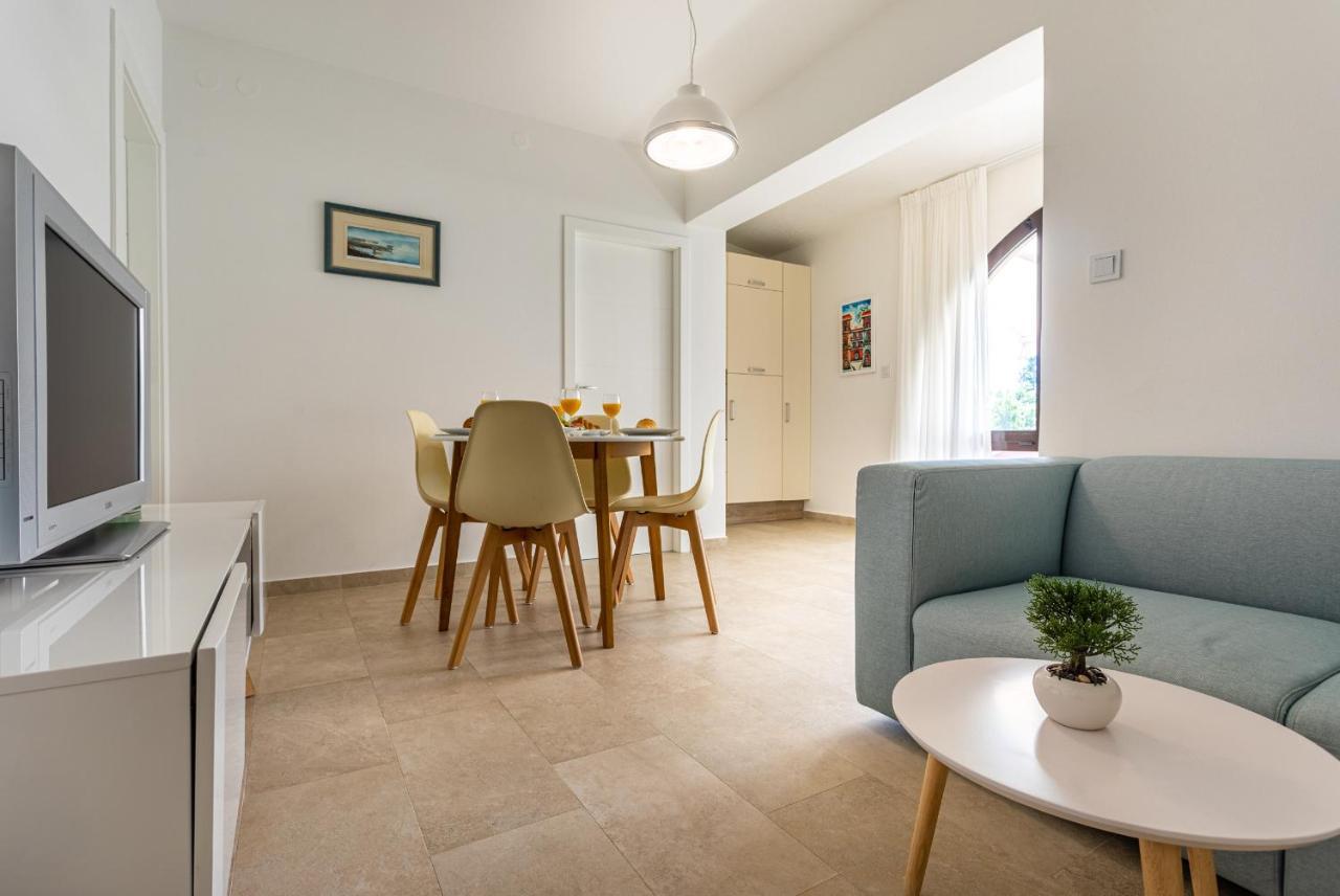 Apartments House Barbara 2 Kornić Екстериор снимка